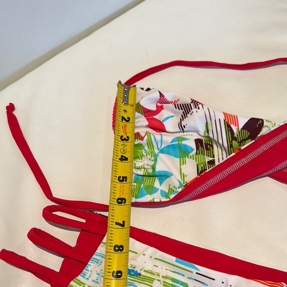Women Small red tropical flowers bikini Swim Set with special stitching detail - Picture 9 of 9